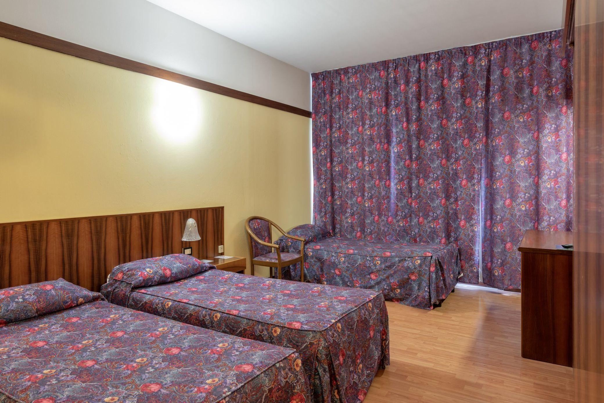 Park Hotel Oasi Garda  Exterior photo