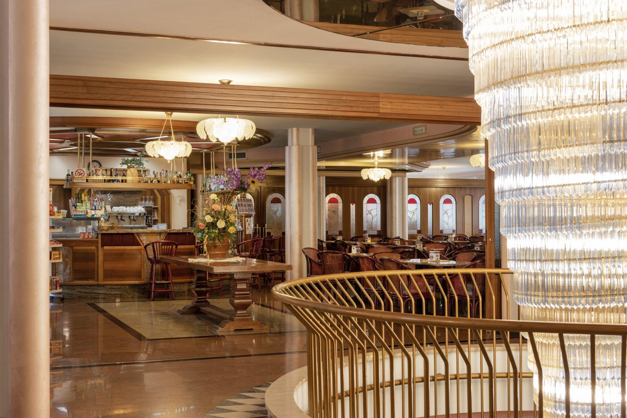 Park Hotel Oasi Garda  Exterior photo